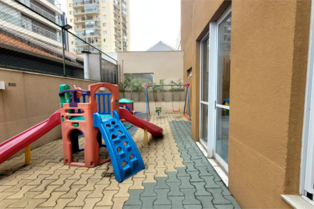 Apartamento à venda com 3 quartos, sendo 1 suíte, no Centro, Osasco, SP
