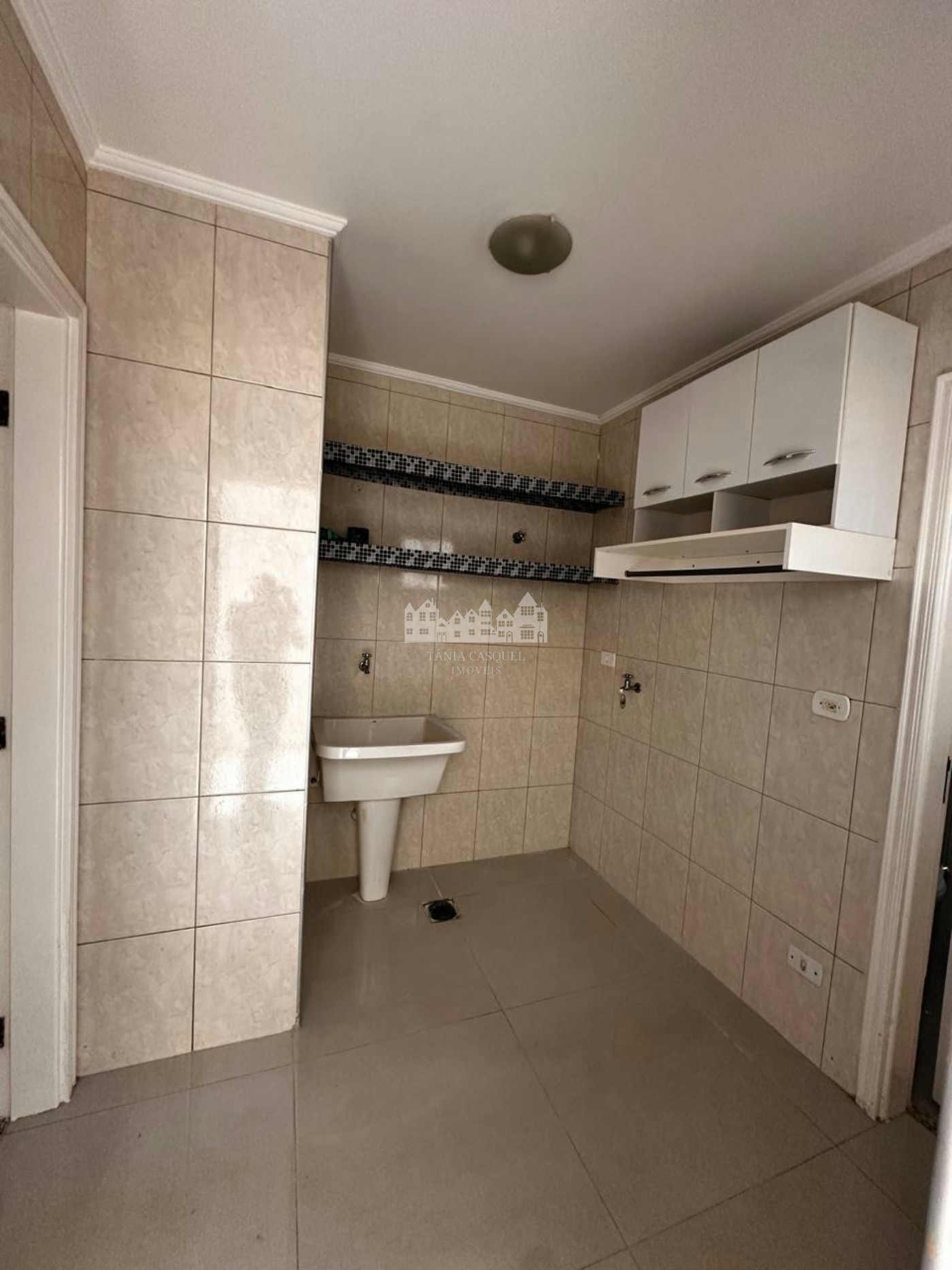 Casa para alugar com 3 suítes em Vila Santista, Atibaia, SP