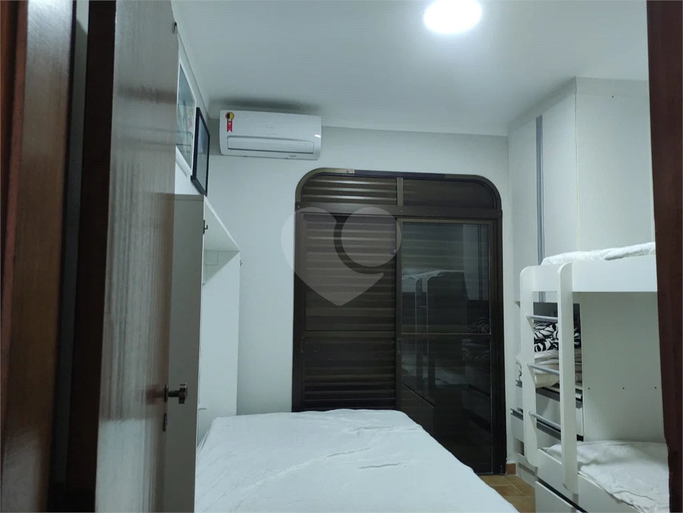 Casa à venda com 6 quartos, sendo 3 suítes, em Costa do Sol, Bertioga, SP