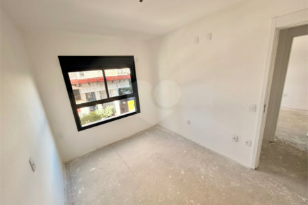 Apartamento à venda com 4 quartos, sendo 3 suítes, em Água Branca, São Paulo, SP