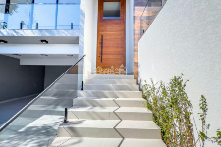 Casa à venda com 3 quartos, sendo 3 suítes, em Jardim Paulista, Atibaia - SP