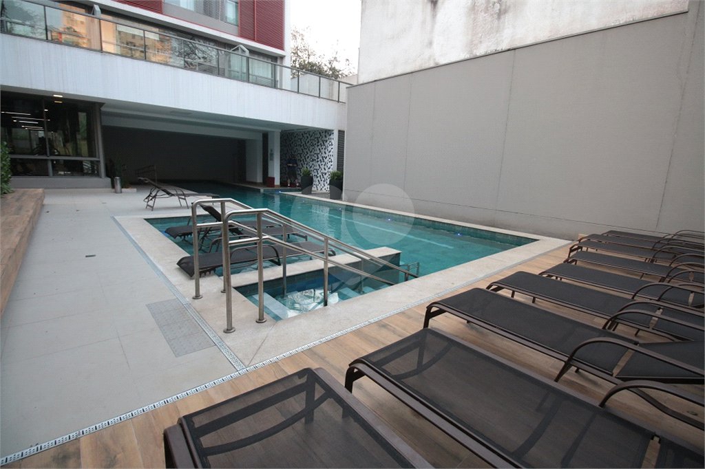 Apartamento à venda com 2 suítes em Mirandópolis, São Paulo, SP