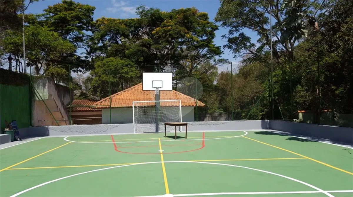 Condomínio à venda com 5 suítes em Caraguatá, Mairiporã, SP