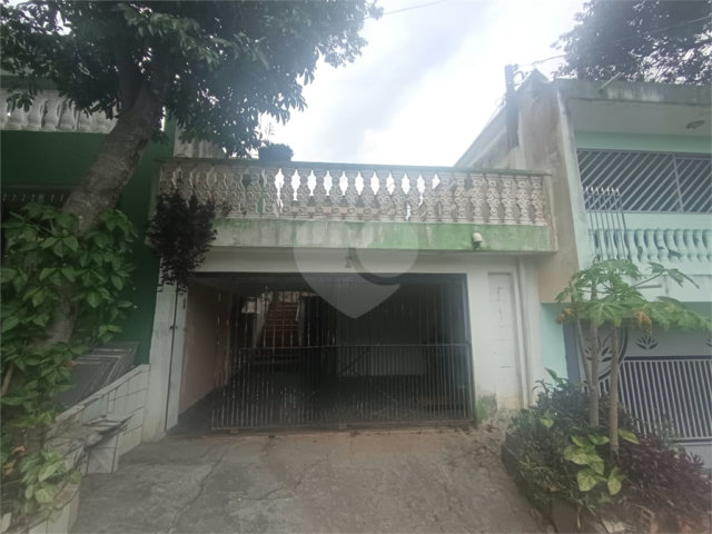 Casa à venda com 2 quartos em Campo Limpo, São Paulo, SP