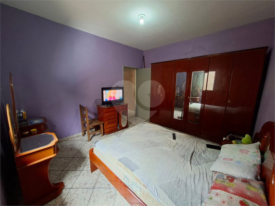 Casa à venda com 4 quartos, sendo 1 suíte,  em Vila Santa Maria, Guarulhos, SP
