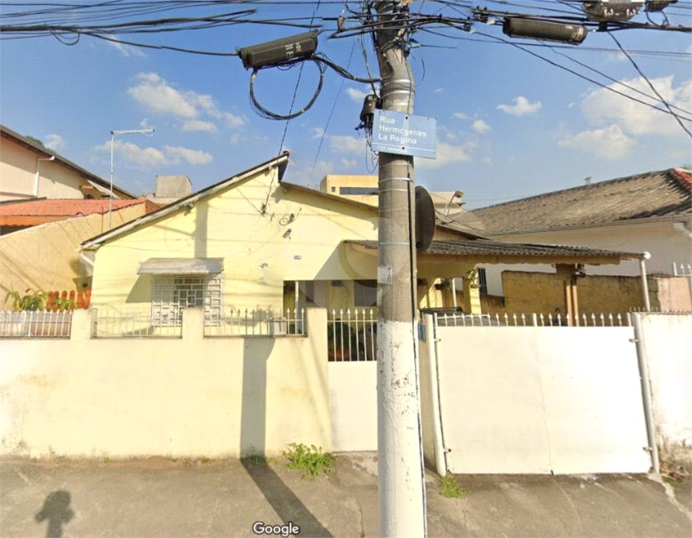 Casa à venda com 2 quartos no Centro, Poá, SP