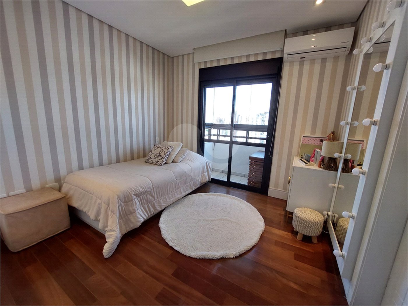 Apartamento à venda ou para alugar com 3 suítes em Perdizes, São Paulo, SP