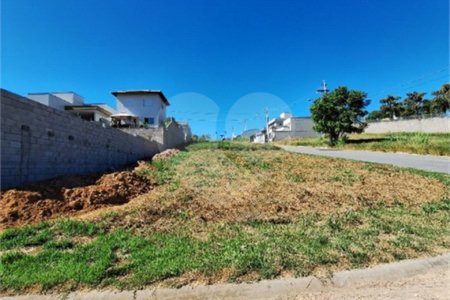 Terreno à venda com 1 suíte no condomínio Loteamento Santa Maria, Vinhedo - SP