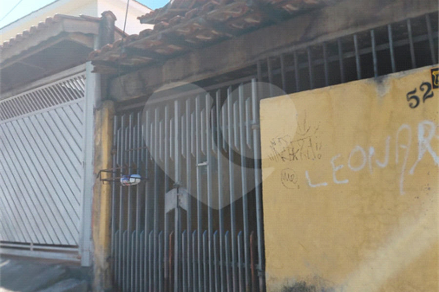 Sobrado à venda com 3 quartos, sendo 1 suíte,  em Tremembé, São Paulo, SP