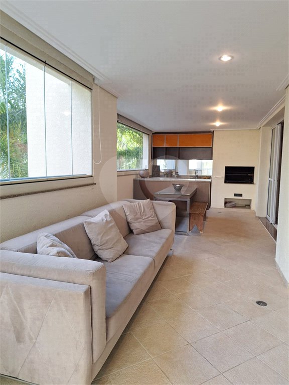 Apartamento à venda com 4 quartos, sendo 3 suítes,  em Vila Gertrudes, São Paulo, SP