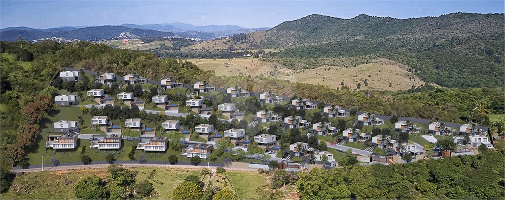 Casa à venda com 4 suítes no condomínio La Reserva Ii, Atibaia - SP