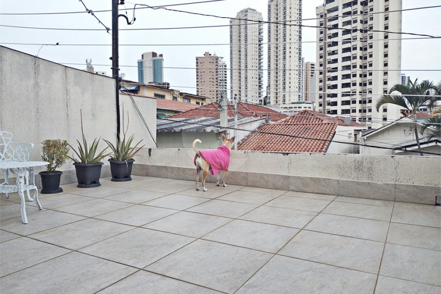 Casa à venda com 5 quartos, sendo 1 suíte, em Santana, São Paulo, SP