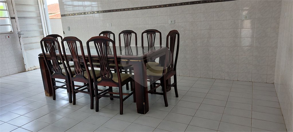 Sobrado à venda com 3 quartos, sendo 1 suíte, em Ressaca, Atibaia, SP