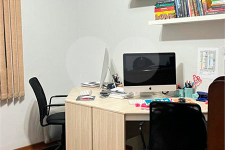 Apartamento à venda com 3 quartos, sendo 1 suíte, em Bela Vista, São Paulo, SP