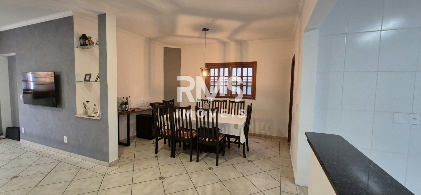 Casa à venda com 3 quartos, sendo 1 suíte, em Cond. Vila Aldea de Espana, Itu - SP