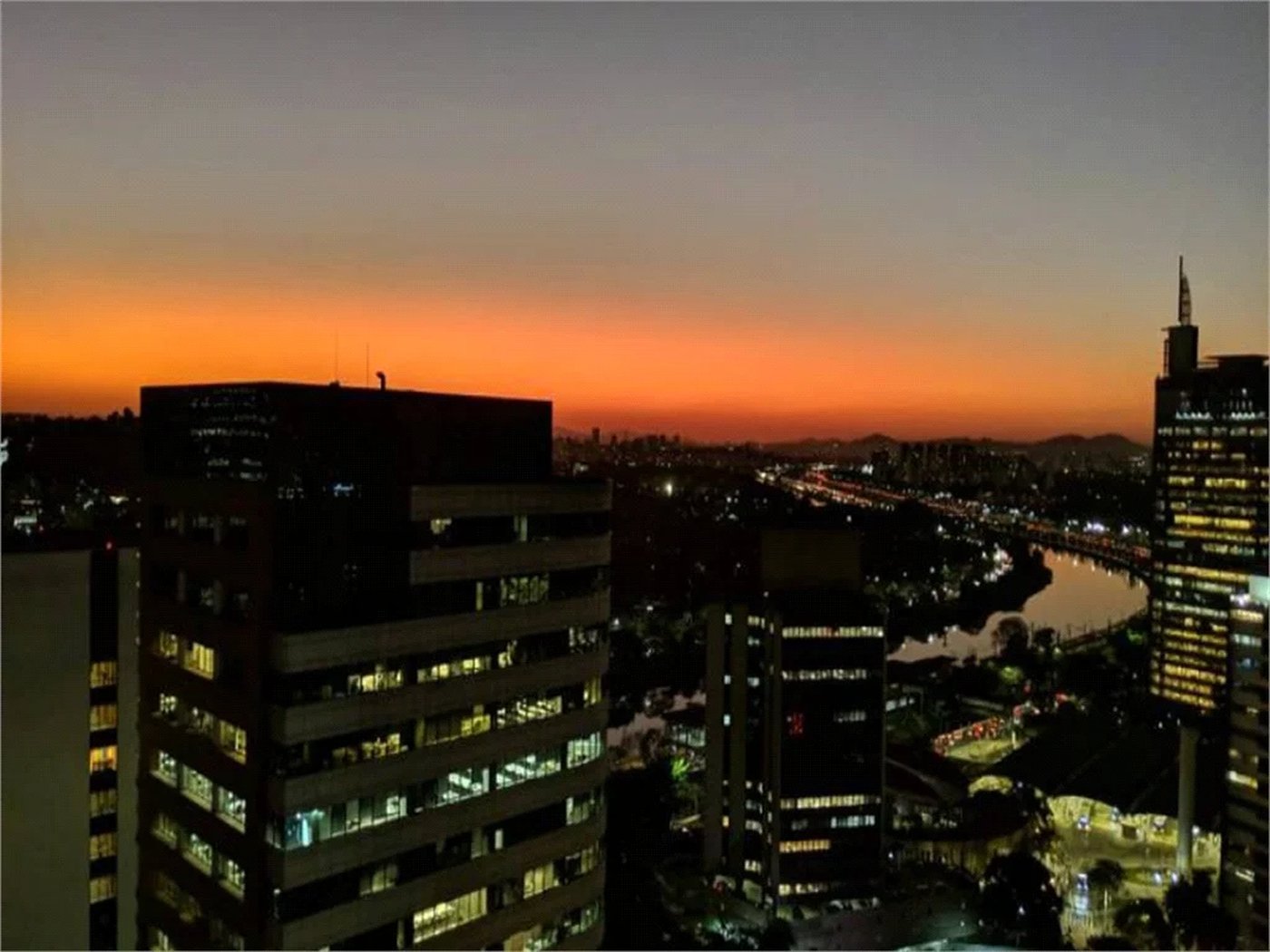 Apartamento à venda com 1 suíte em Pinheiros, São Paulo, SP