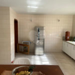 Casa à venda com 5 quartos, sendo 4 suítes, no condomínio Vilarejo Estoril, Mairiporã - SP