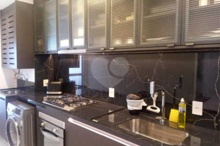 Apartamento à venda com 2 quartos, sendo 1 suíte, em Lapa, São Paulo, SP