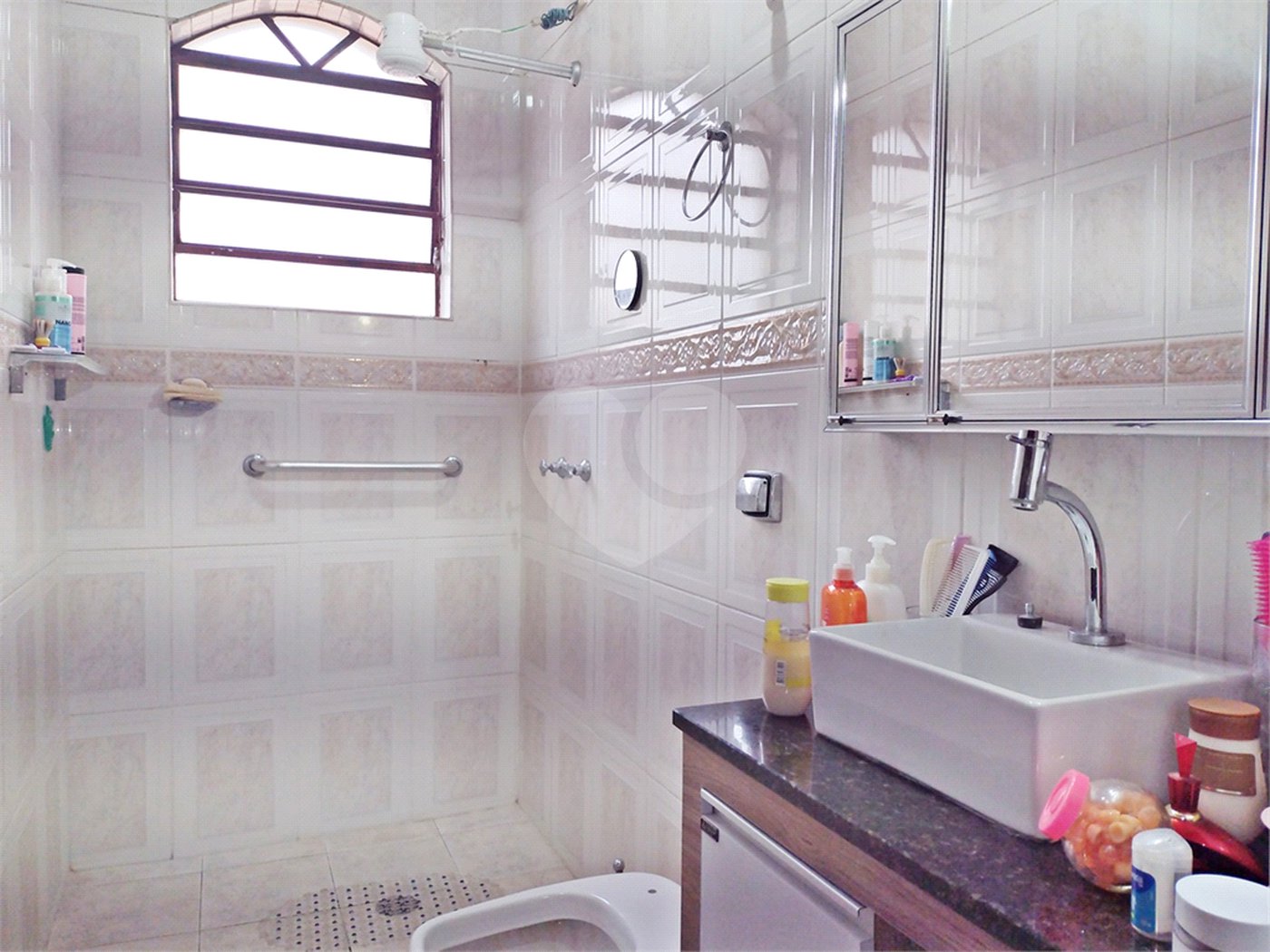 Casa à venda com 5 quartos, sendo 1 suíte, em Água Fria, São Paulo, SP