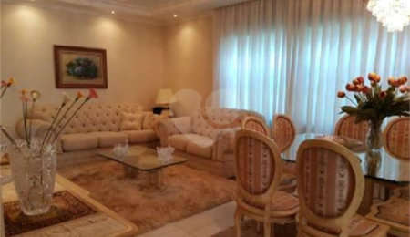 Casa Térrea à venda com 3 quartos, sendo 1 suíte,  em Santana, São Paulo, SP