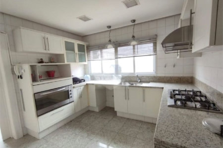 Casa à venda com 5 quartos, sendo 4 suítes,  em Parque dos Príncipes, São Paulo, SP