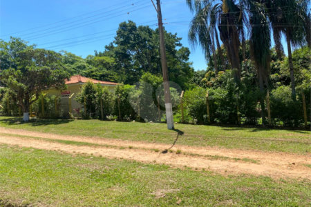 Chácara à venda com 2 quartos em Jardim Residencial Bela Vista, Dois Córregos, SP