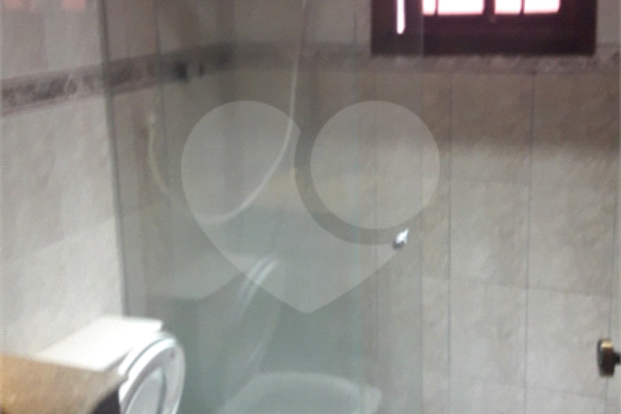 Sobrado à venda com 3 quartos, sendo 1 suíte,  no Brasilândia, São Paulo, SP