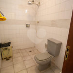 Casa à venda ou para alugar com 4 quartos, sendo 1 suíte, no Centro, São Roque, SP