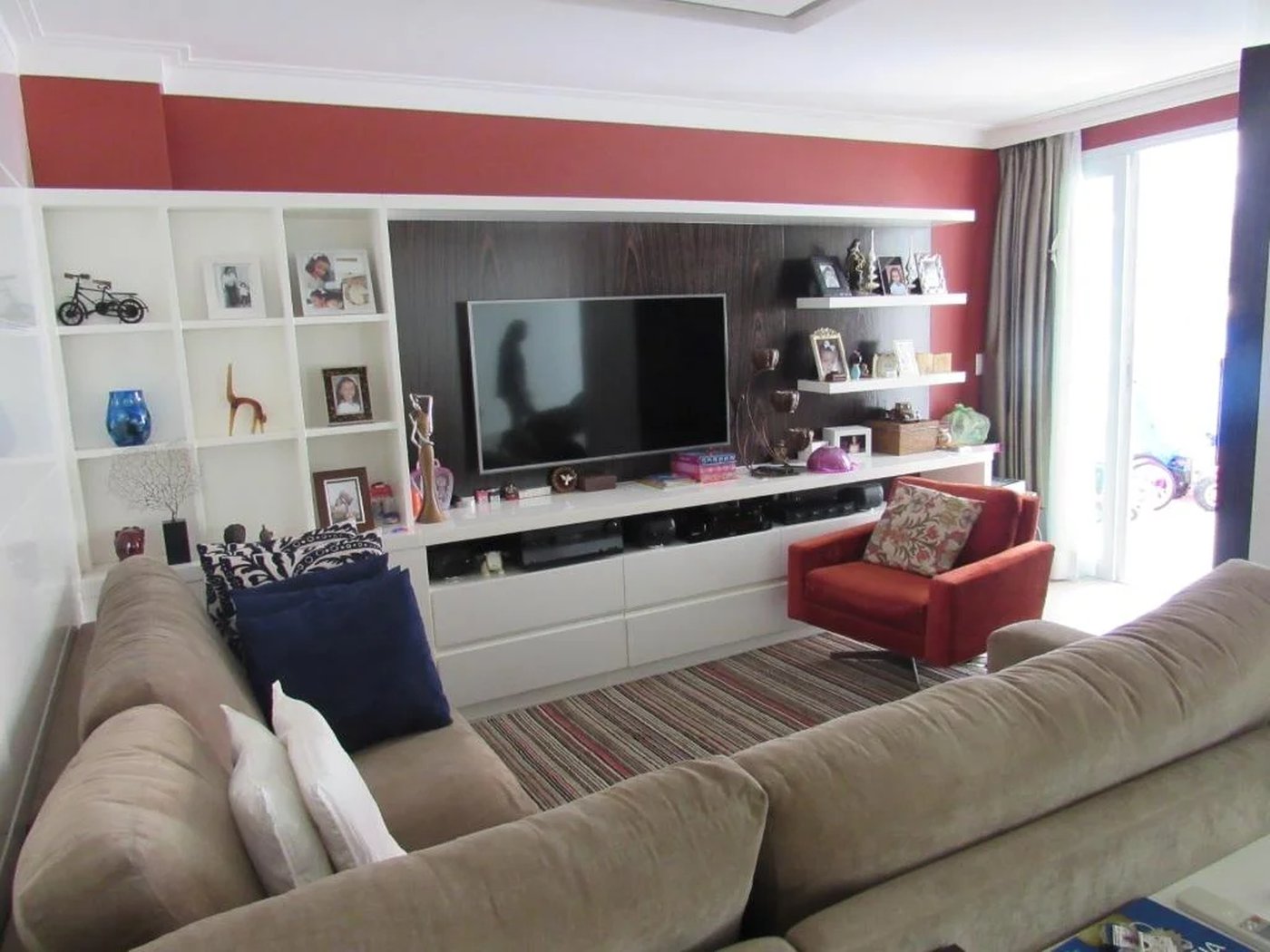Apartamento à venda com 3 suítes em Real Parque, São Paulo, SP