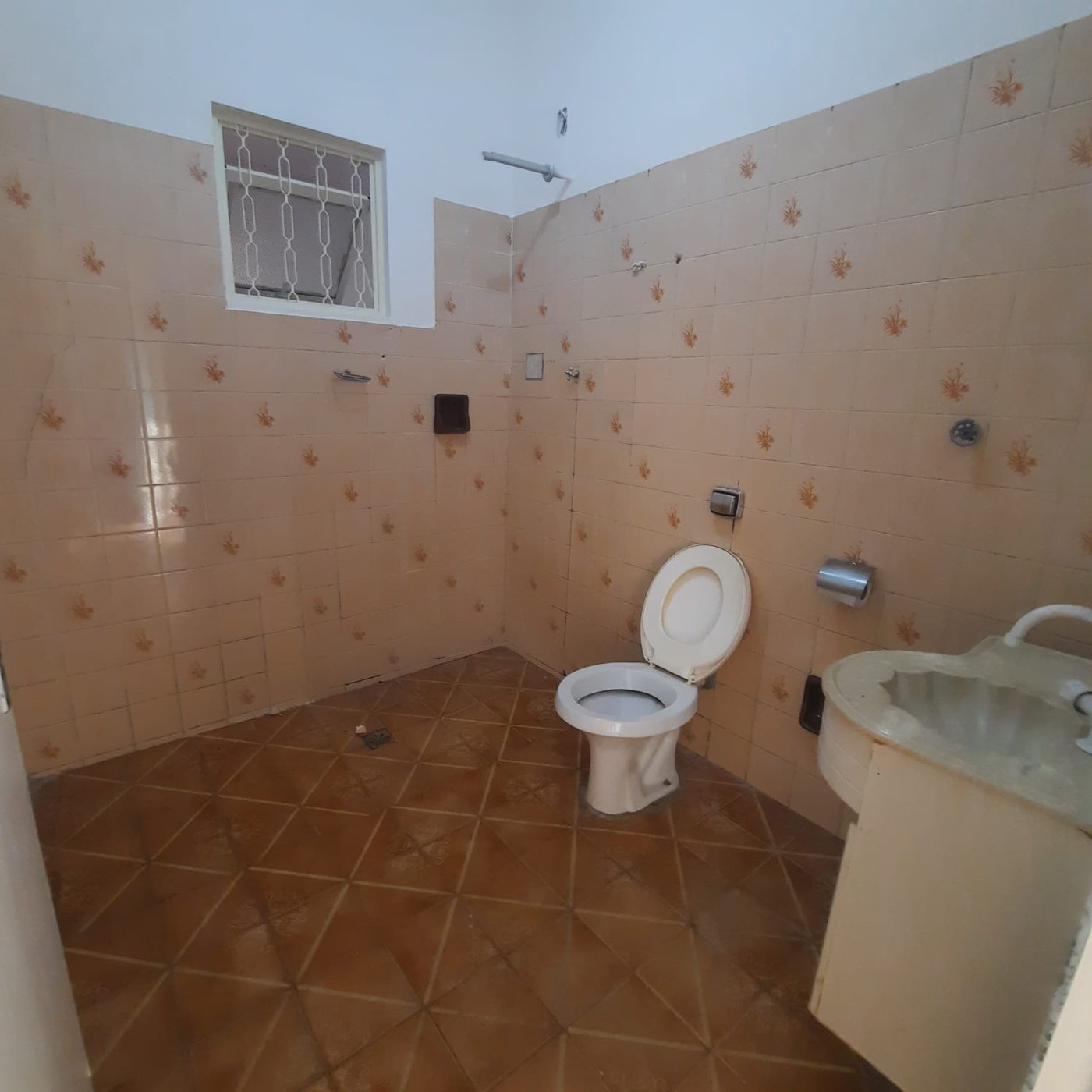 Casa à venda com 2 quartos em Hortolândia, SP