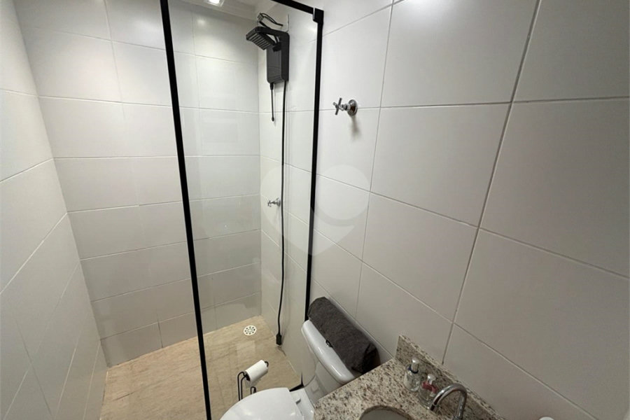 Sobrado à venda com 3 suítes em Santa Teresinha, São Paulo, SP