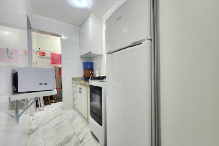 Apartamento mobiliado próximo da praia com 1 dormitório à venda, 32 m² por R$ 390.000 - Embaré - Santos/SP