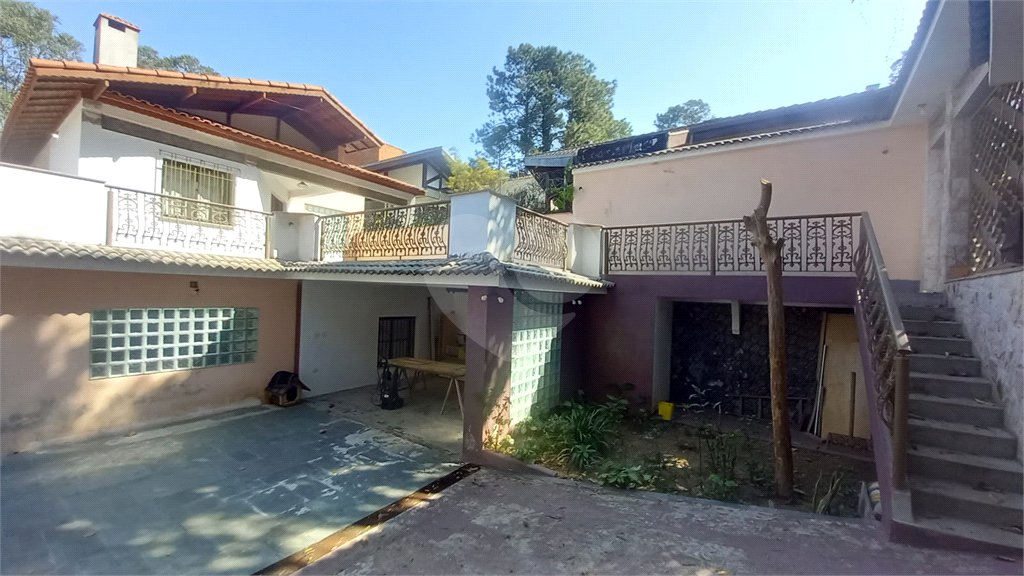 Sobrado à venda com 4 quartos, sendo 2 suítes, em Tremembé, São Paulo, SP