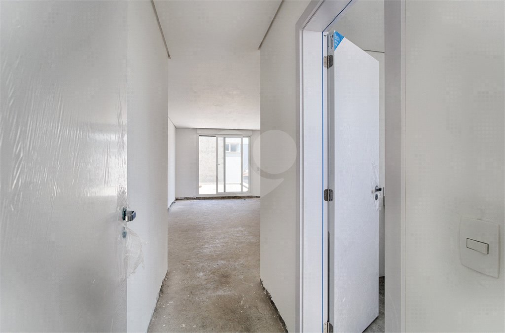 Casa à venda com 4 suítes no condomínio Edifício Jade, São Paulo - SP