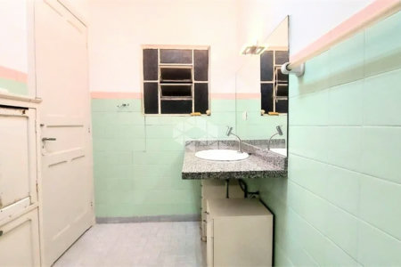 Casa à venda com 4 quartos, sendo 1 suíte,  em Lapa, São Paulo, SP