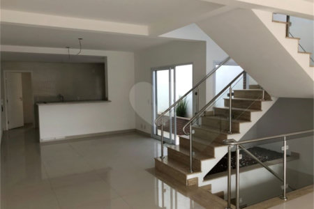 Casa à venda com 3 suítes em Vila Maria Alta, São Paulo, SP