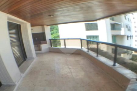 Apartamento à venda com 3 suítes em Vila Suzana, São Paulo, SP
