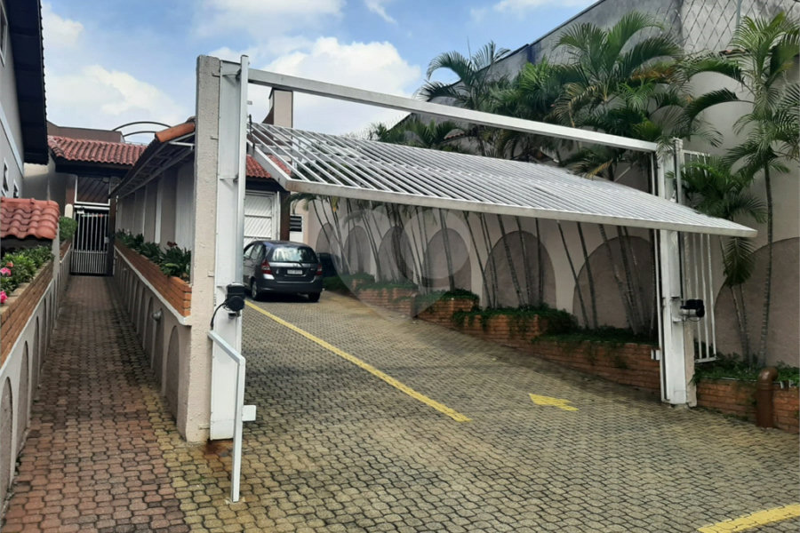 Casa à venda com 3 quartos, sendo 1 suíte, no condomínio Cantareira Park, São Paulo - SP