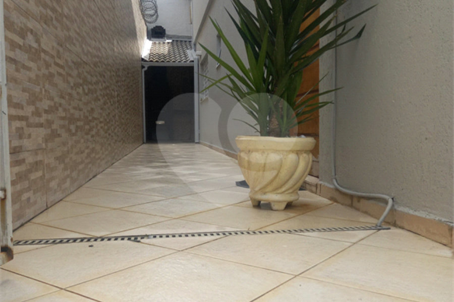 Sobrado à venda com 3 quartos, sendo 1 suíte,  em Tremembé, São Paulo, SP