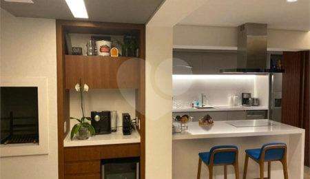 Apartamento à venda com 2 suítes em Brooklin, São Paulo, SP
