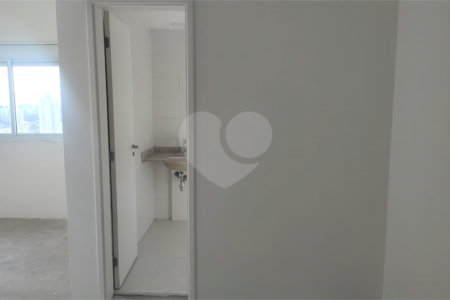 Apartamento à venda com 3 suítes em Jardim Zaira, Guarulhos, SP