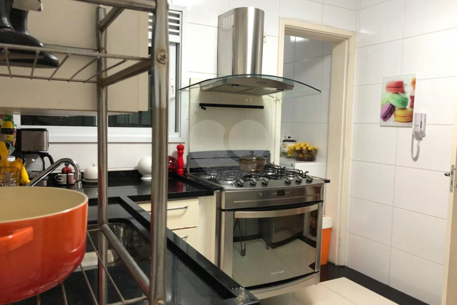 Apartamento à venda com 3 quartos, sendo 1 suíte, em Santana, São Paulo, SP