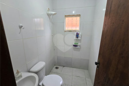 Casa à venda com 2 quartos, sendo 1 suíte, em Therezinha Piedade, Itapetininga, SP
