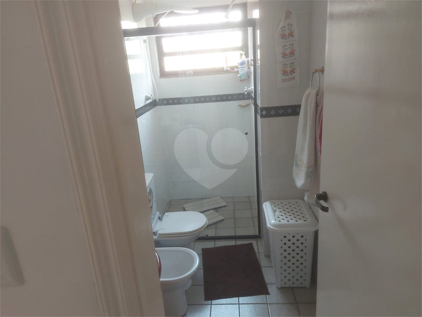 Sobrado à venda com 3 quartos, sendo 1 suíte,  em Tremembé, São Paulo, SP