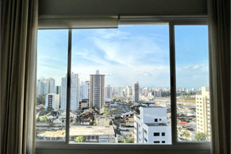 Apartamento à venda com 3 quartos, sendo 1 suíte,  em Parque Residencial Aquarius, São José dos Campos, SP