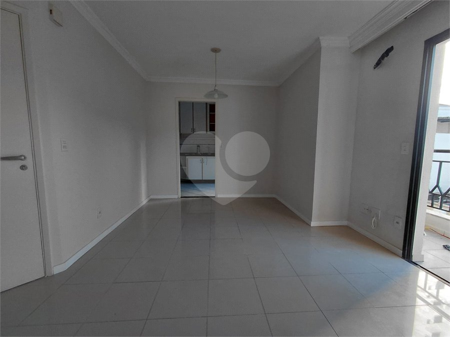 Apartamento à venda com 3 quartos, sendo 1 suíte, em Vila Romana, São Paulo, SP
