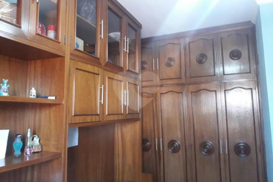 Sobrado à venda com 3 quartos, sendo 1 suíte, em Parque Novo Mundo, São Paulo, SP
