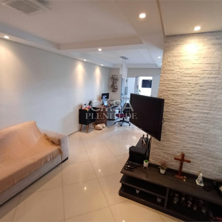 Casa em condomínio à venda com 3 quartos, sendo 1 suíte, em Vila Haro, Sorocaba, SP