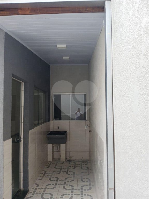 Casa de Vila à venda com 3 quartos, sendo 1 suíte, em Jardim Wanel Ville V, Sorocaba, SP