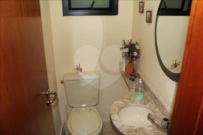 Apartamento à venda com 3 quartos, sendo 1 suíte,  em Fazenda Morumbi, São Paulo, SP
